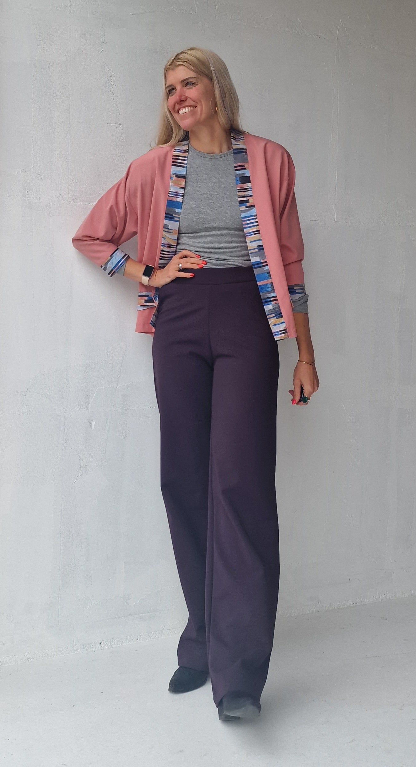 Extra langes, weites Bein | schwarz &amp; zacht | groß | Länge 36