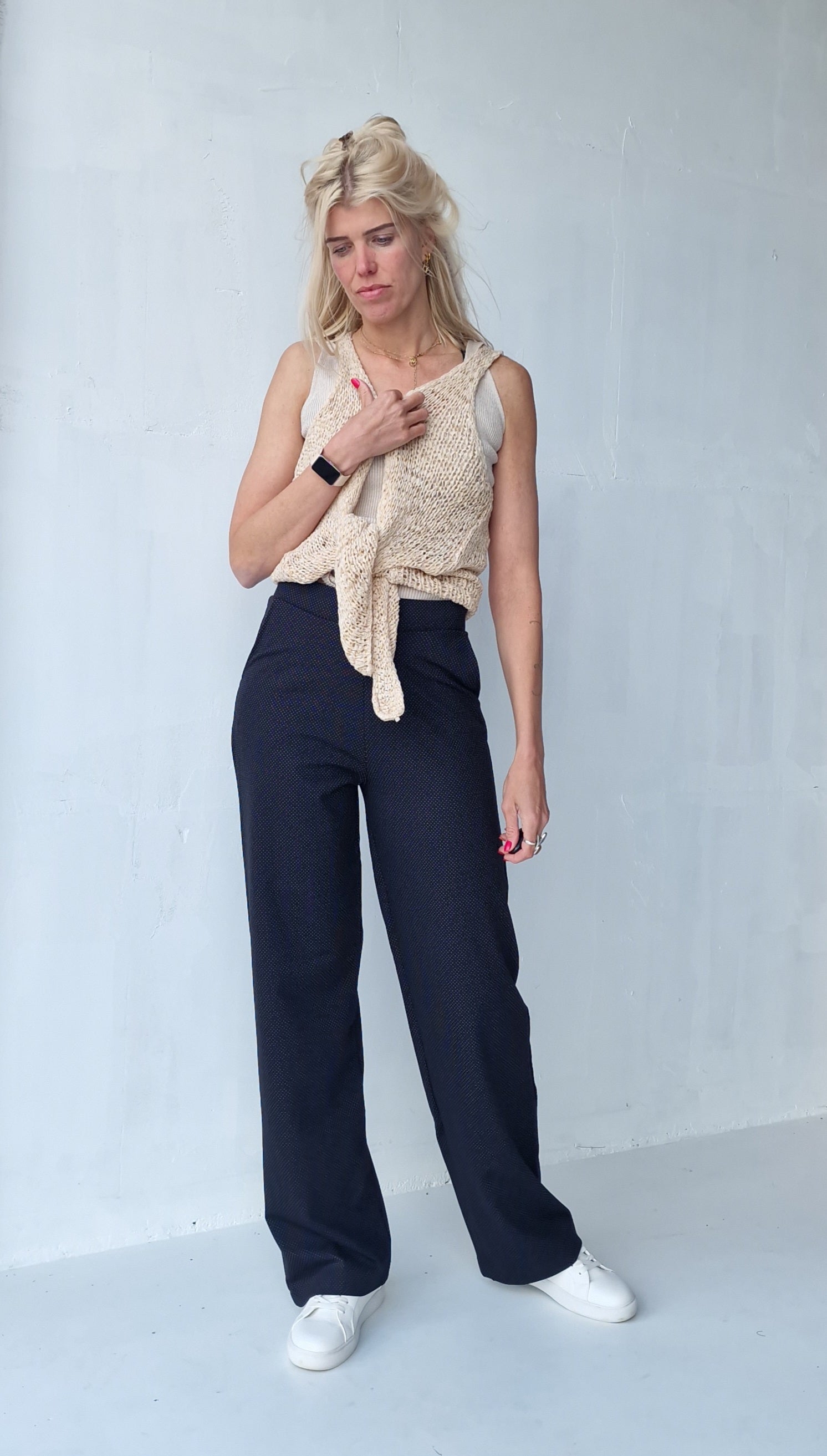 Extra lange Wide-Leg | Schwarze Punkte | Hoch | Größe 34 & 36
