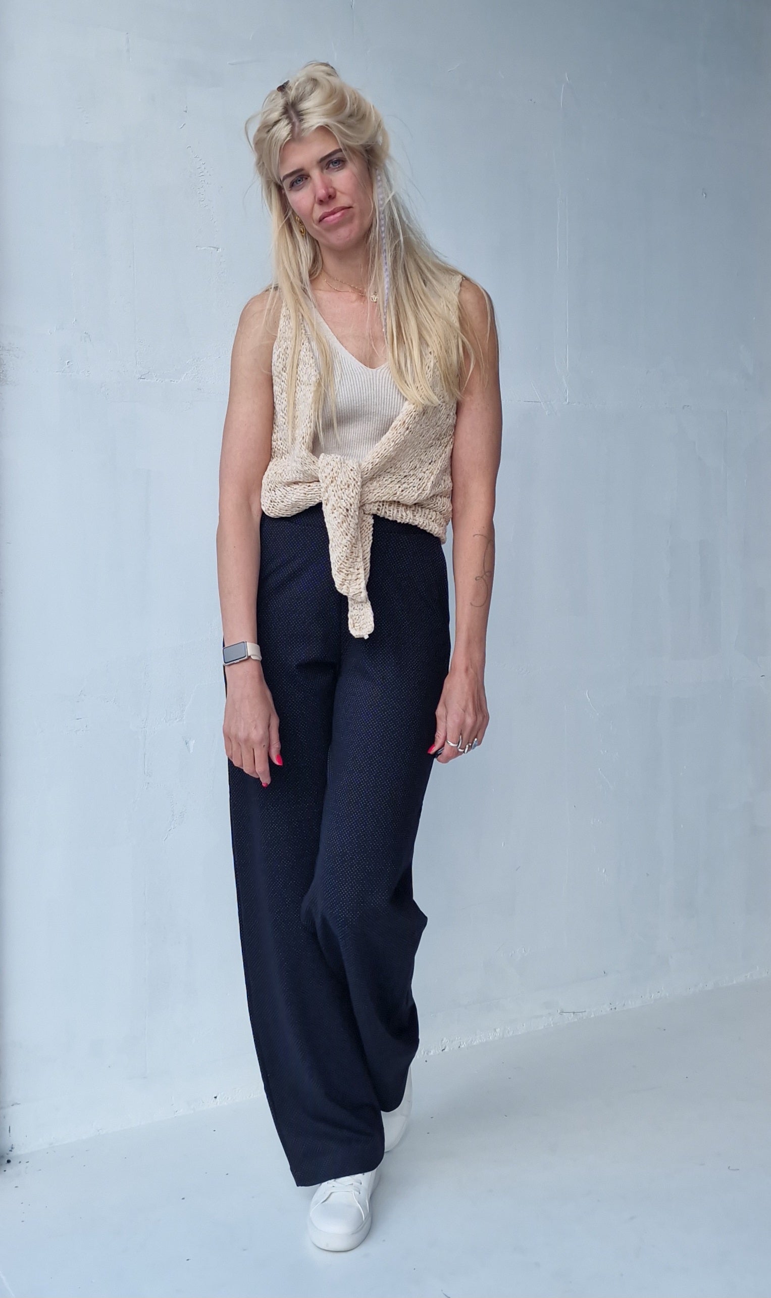 Extra lange Wide-Leg | Schwarze Punkte | Hoch | Größe 34 & 36