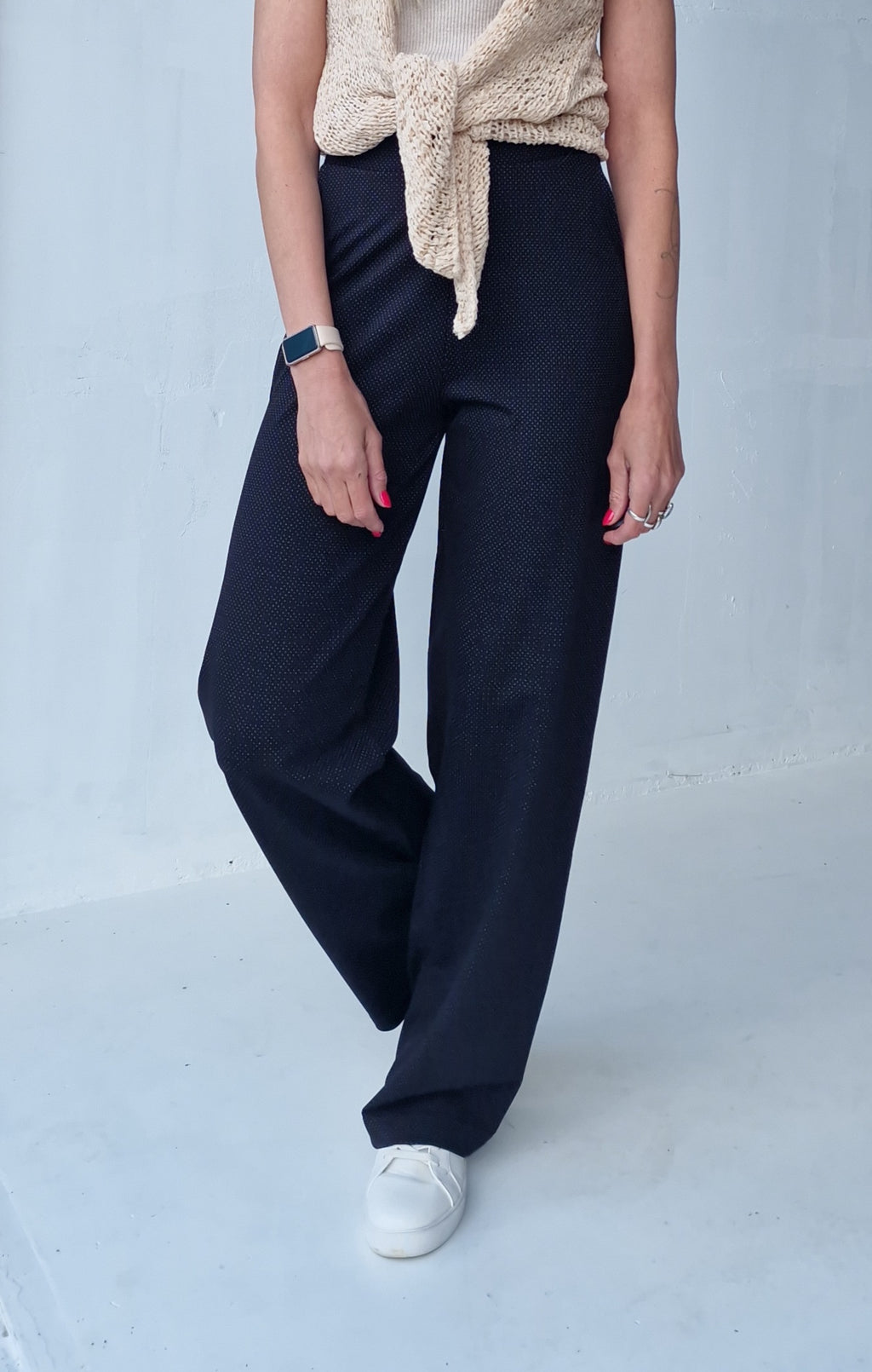 Extra lange Wide-Leg | Schwarze Punkte | Hoch | Größe 34 & 36