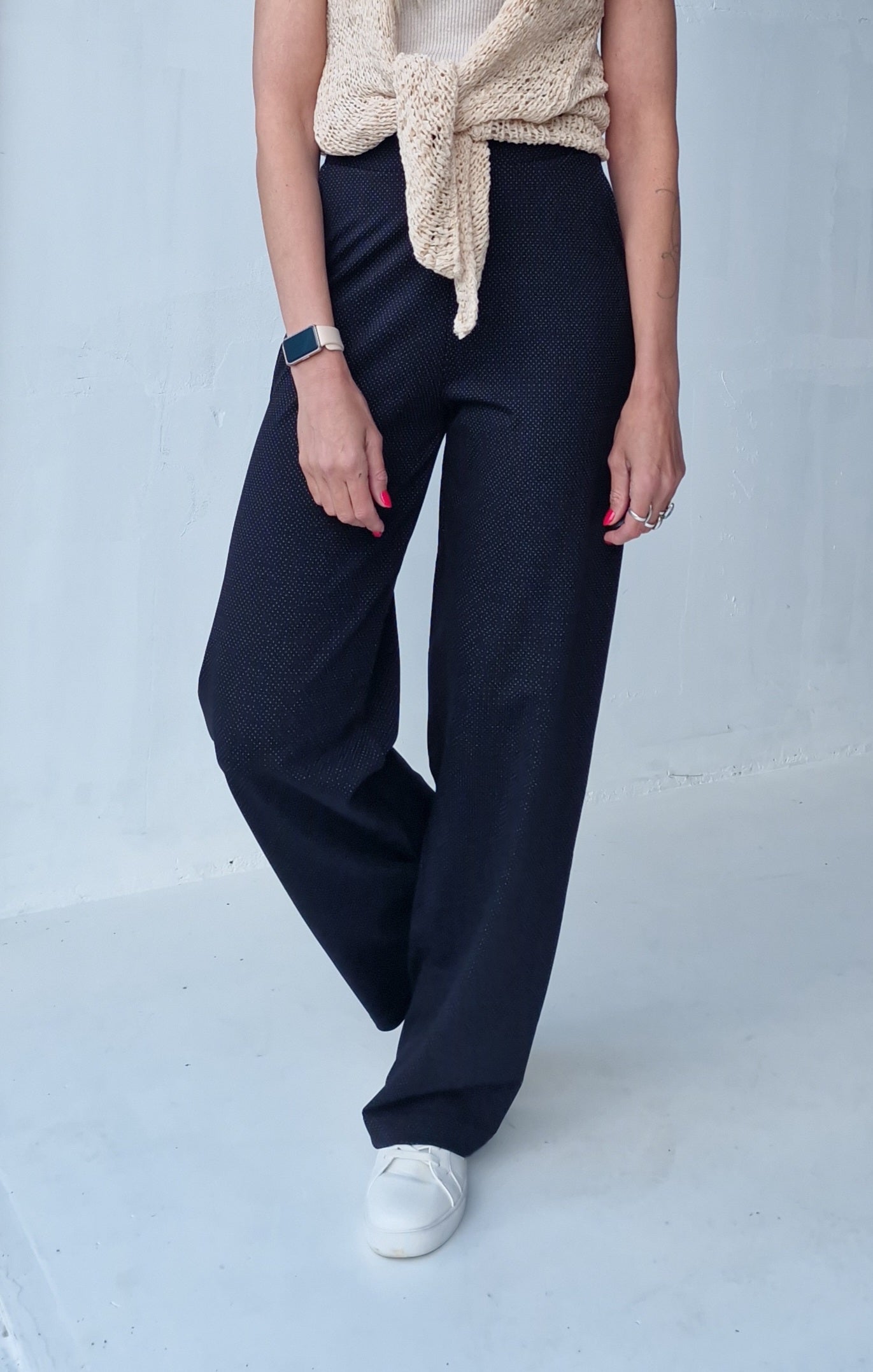 Extra lange Wide-Leg | Schwarze Punkte | Hoch | Größe 34 & 36