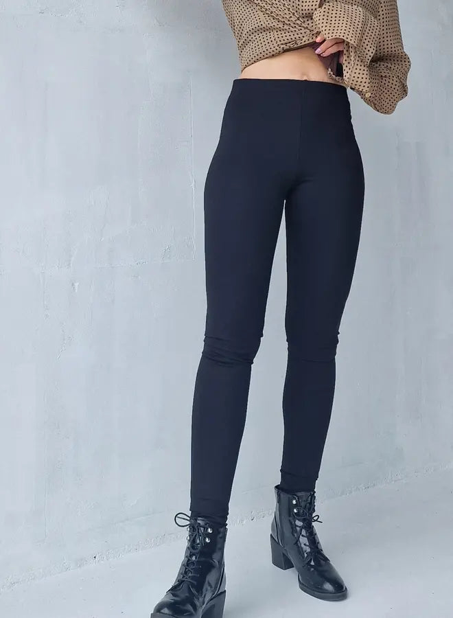 Extra lange Leggings | Elegantes Schwarz | Für große Größen | Länge Größe 36