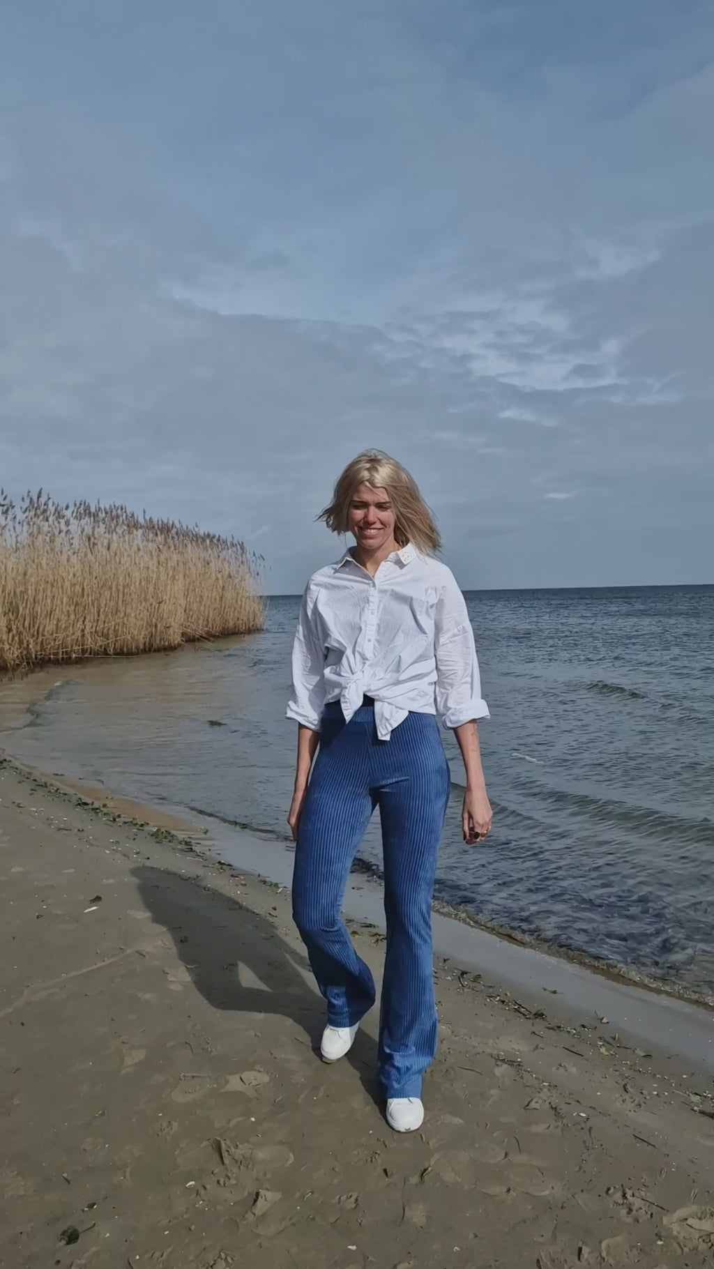 Ausgestellt | gerippt violett | LANG